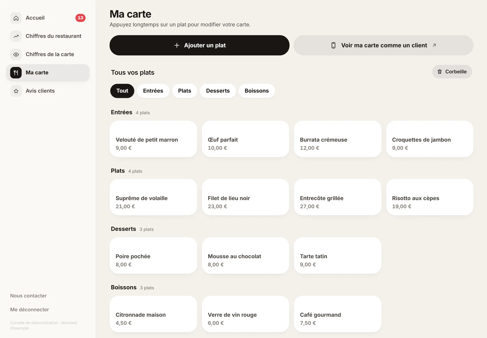 La page Ma carte du tableau de bord : tous les plats rangés par catégorie, avec leur prix